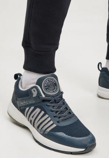 Спортивные штаны