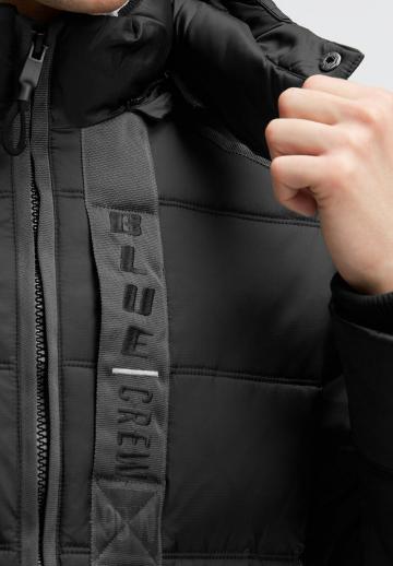 Зимняя куртка