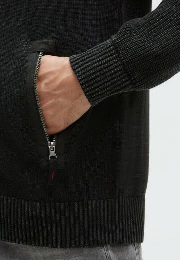 Вязаная кофта