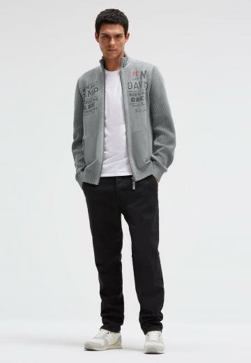 Вязаная кофта