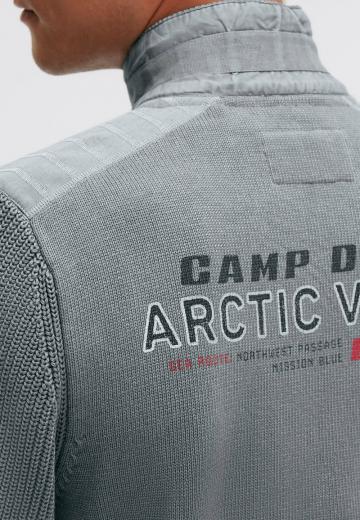 Вязаная кофта