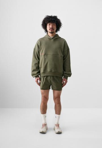 Спортивная толстовка