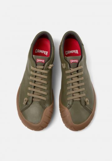 Ботинки на шнуровке