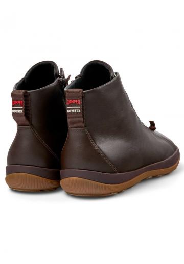 Ботинки на шнуровке