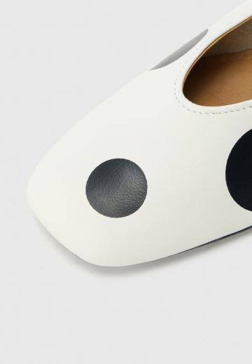 Спортивные балетки