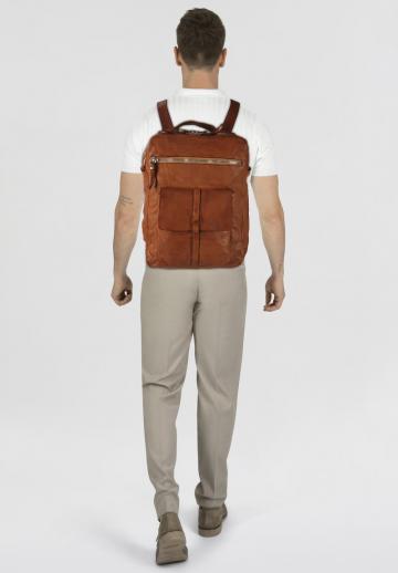 Кожаный рюкзак