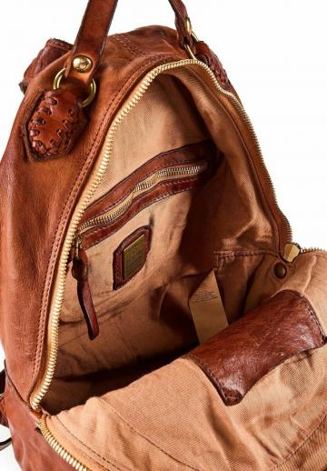 Кожаный рюкзак