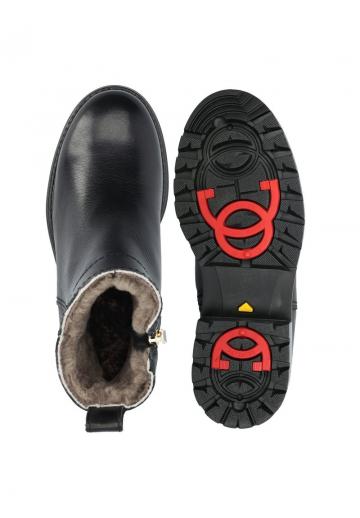 Зимние ботинки