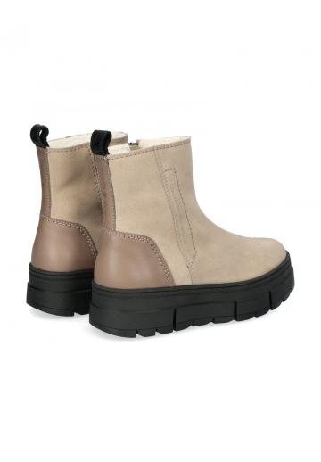 Зимние ботинки