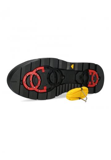 Зимние ботинки