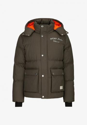 Зимняя куртка