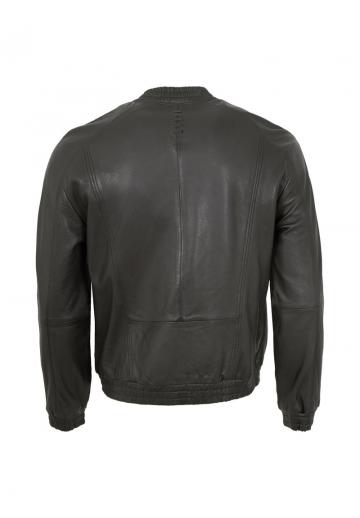 Куртка бомбер