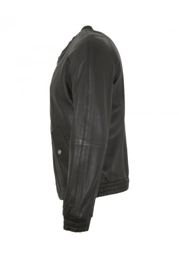 Куртка бомбер