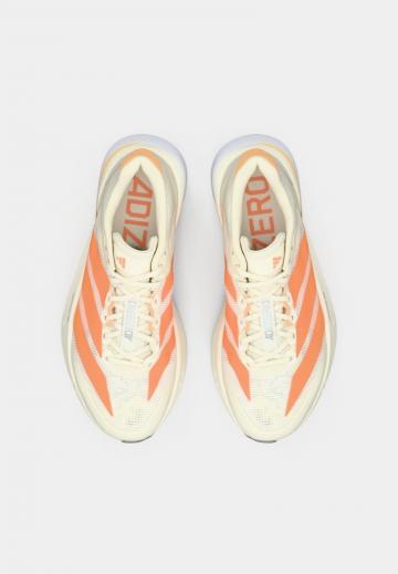 Беговые кроссовки