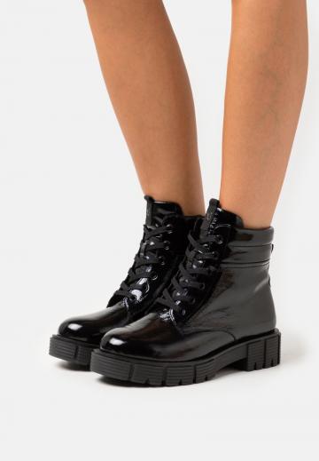 Широкие сапоги