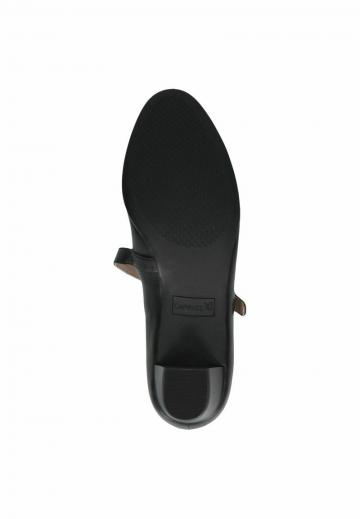 Туфли с высоким носом