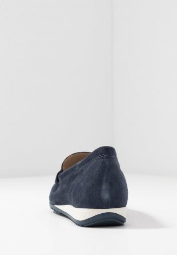 Полуботинки