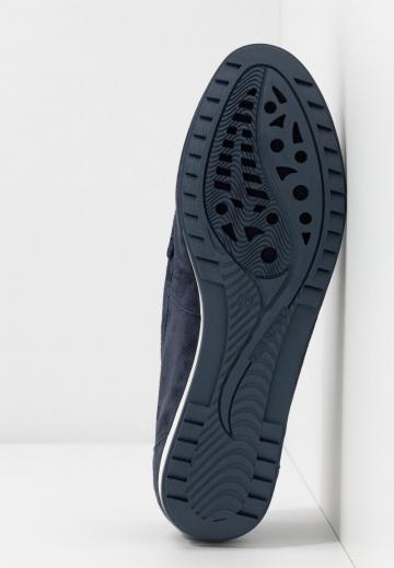 Полуботинки