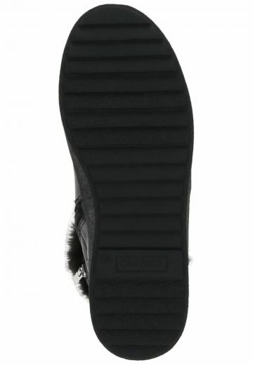 Зимние ботинки