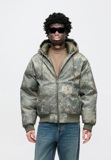 Зимняя куртка