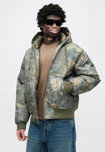 Зимняя куртка