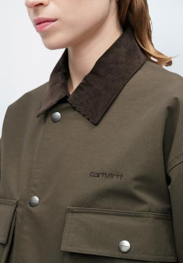 Куртка с накладнымит карманами