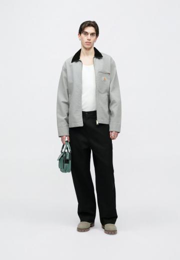 Брюки с накладными карманами