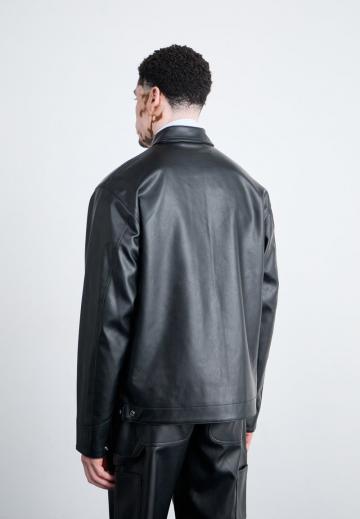 Кожаная куртка