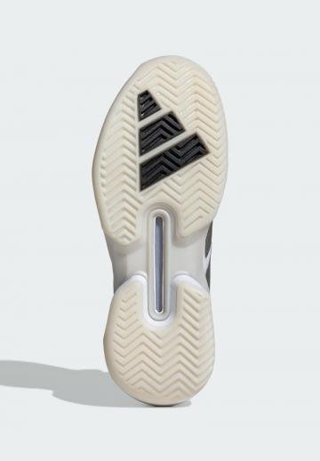 Теннисные кроссовки