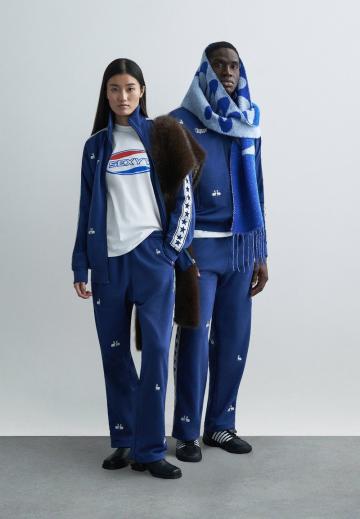 Спортивные штаны