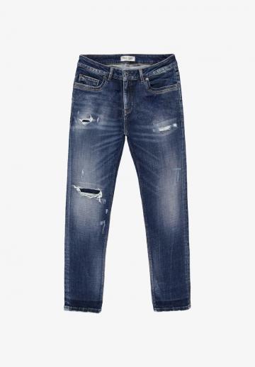 Прямые джинсы