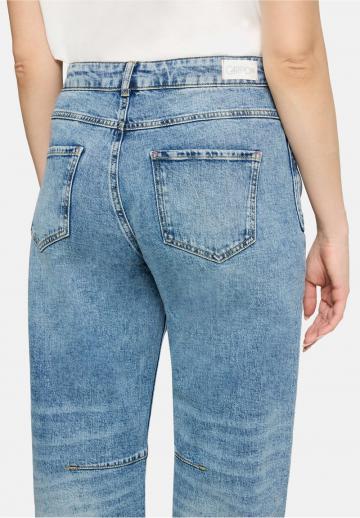 Свободные джинсы