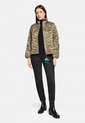 Зимняя куртка