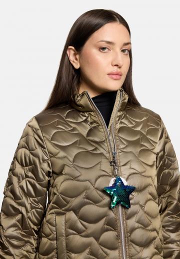 Зимняя куртка