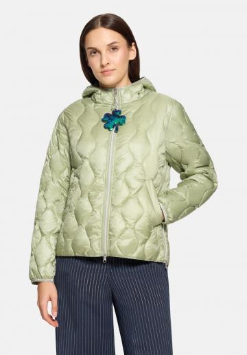 Зимняя куртка