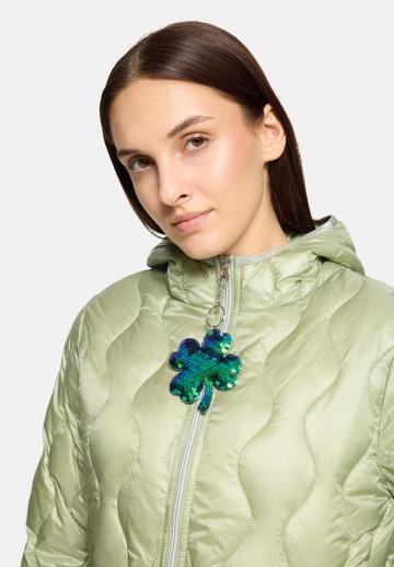 Зимняя куртка