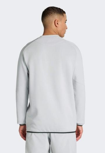 Спортивная кофта