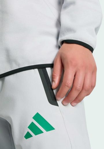 Спортивная кофта