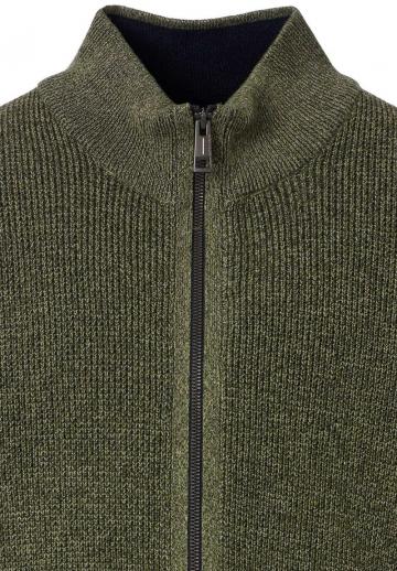 Вязаная кофта