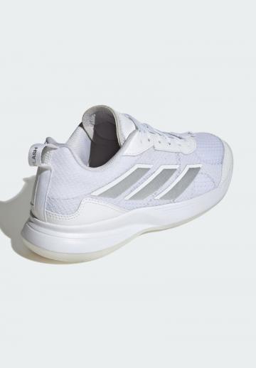 Теннисные кроссовки