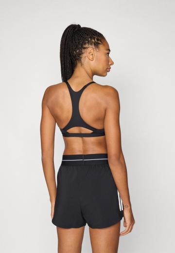 Спортивный бюстгальтер