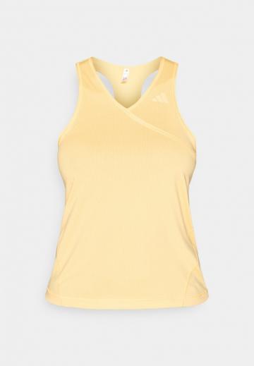 Спортивный топ