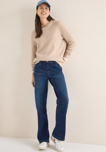 Пуловер с капюшоном