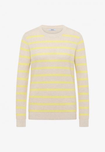 Пуловер в полоску