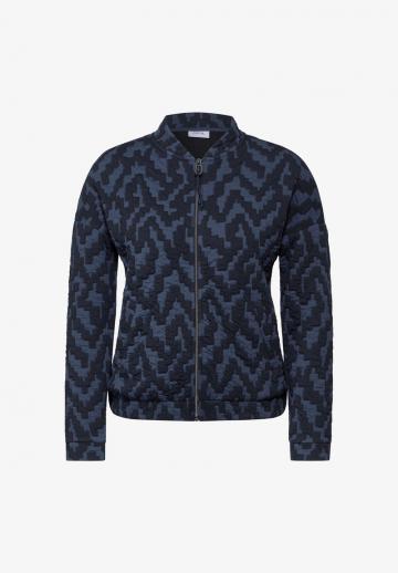 Жаккардовая вязаная кофта