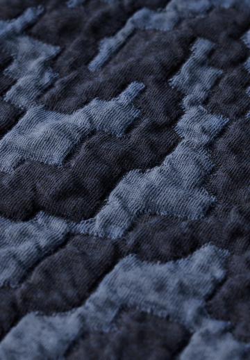 Жаккардовая вязаная кофта