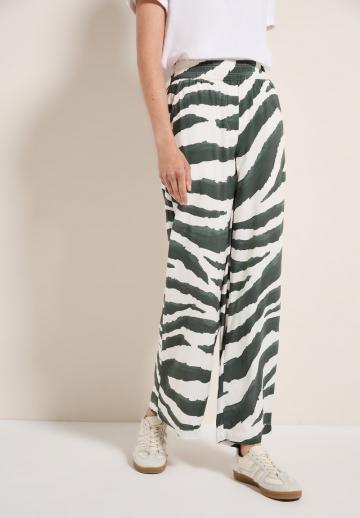 Прямые брюки