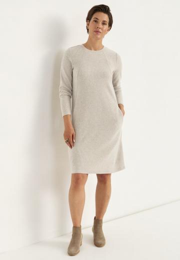 Вязаное платье