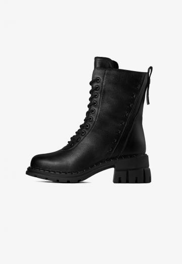 Зимние ботинки