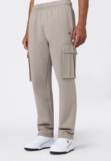 Брюки с накладными карманами